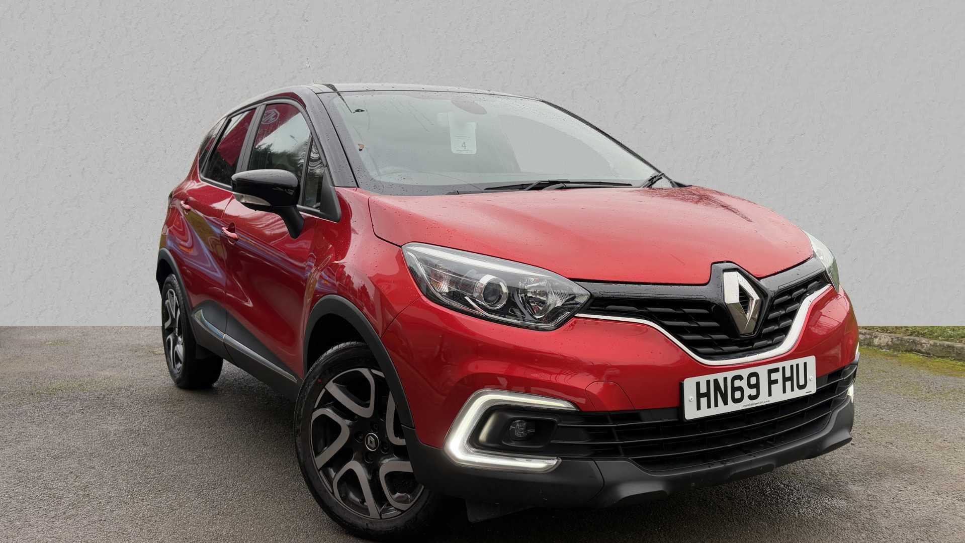 Main listing image - Renault Captur