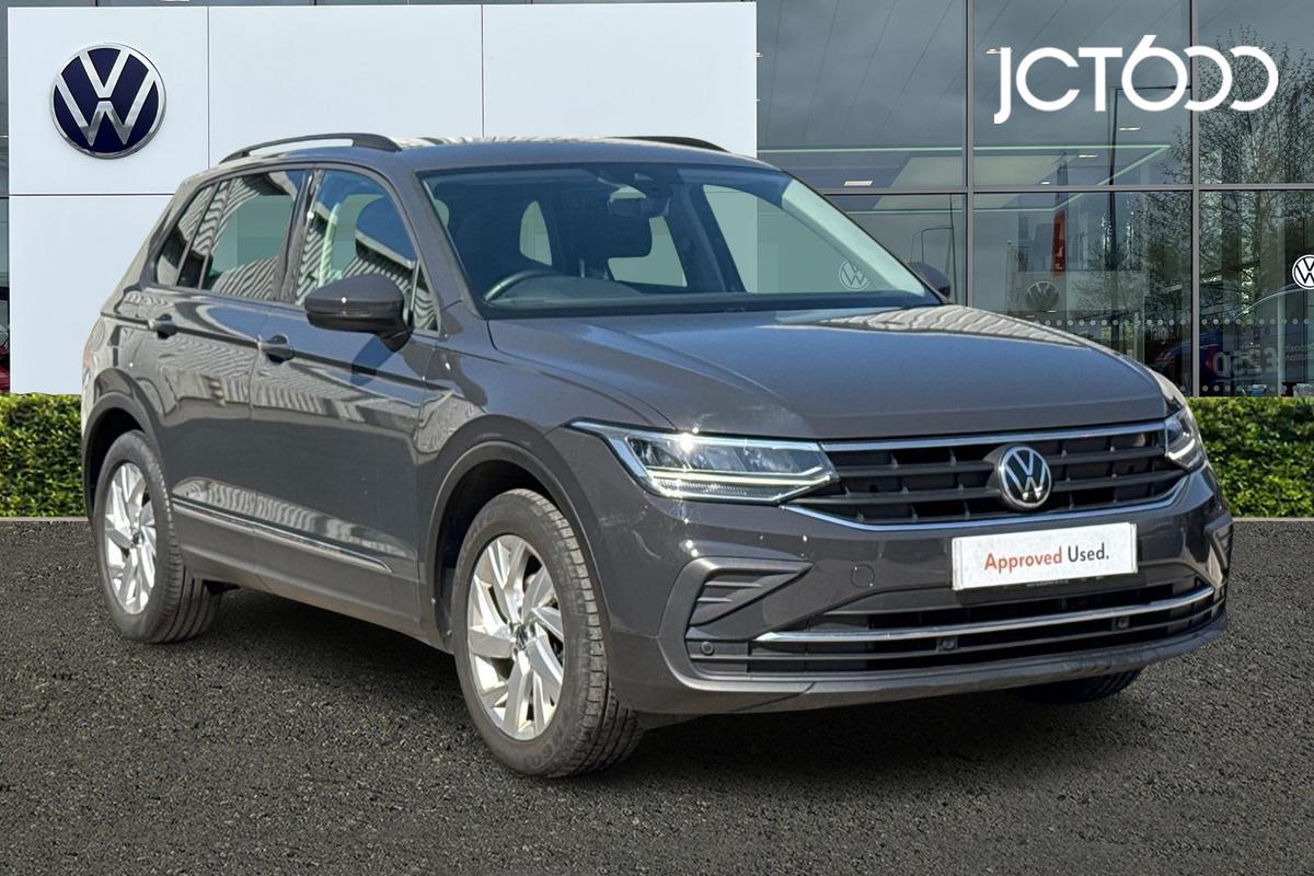 Main listing image - Volkswagen Tiguan
