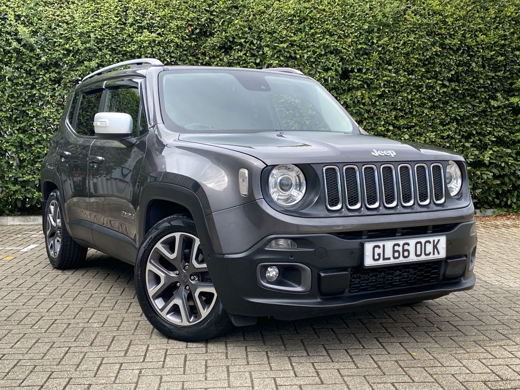 Main listing image - Jeep Renegade