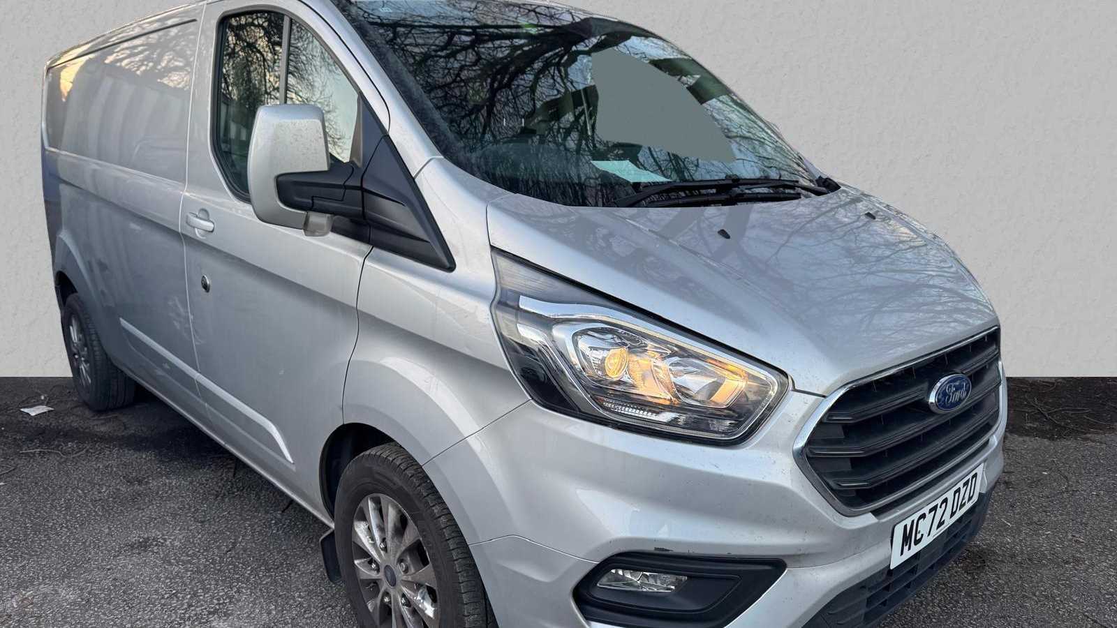 Main listing image - Ford Transit Custom