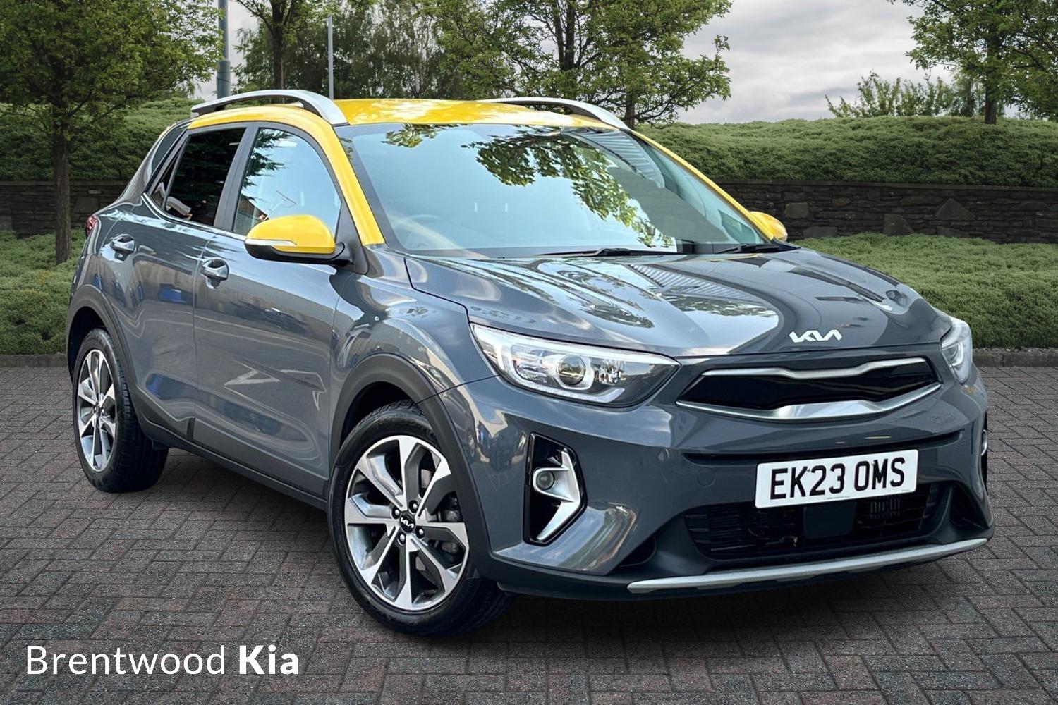 Main listing image - Kia Stonic