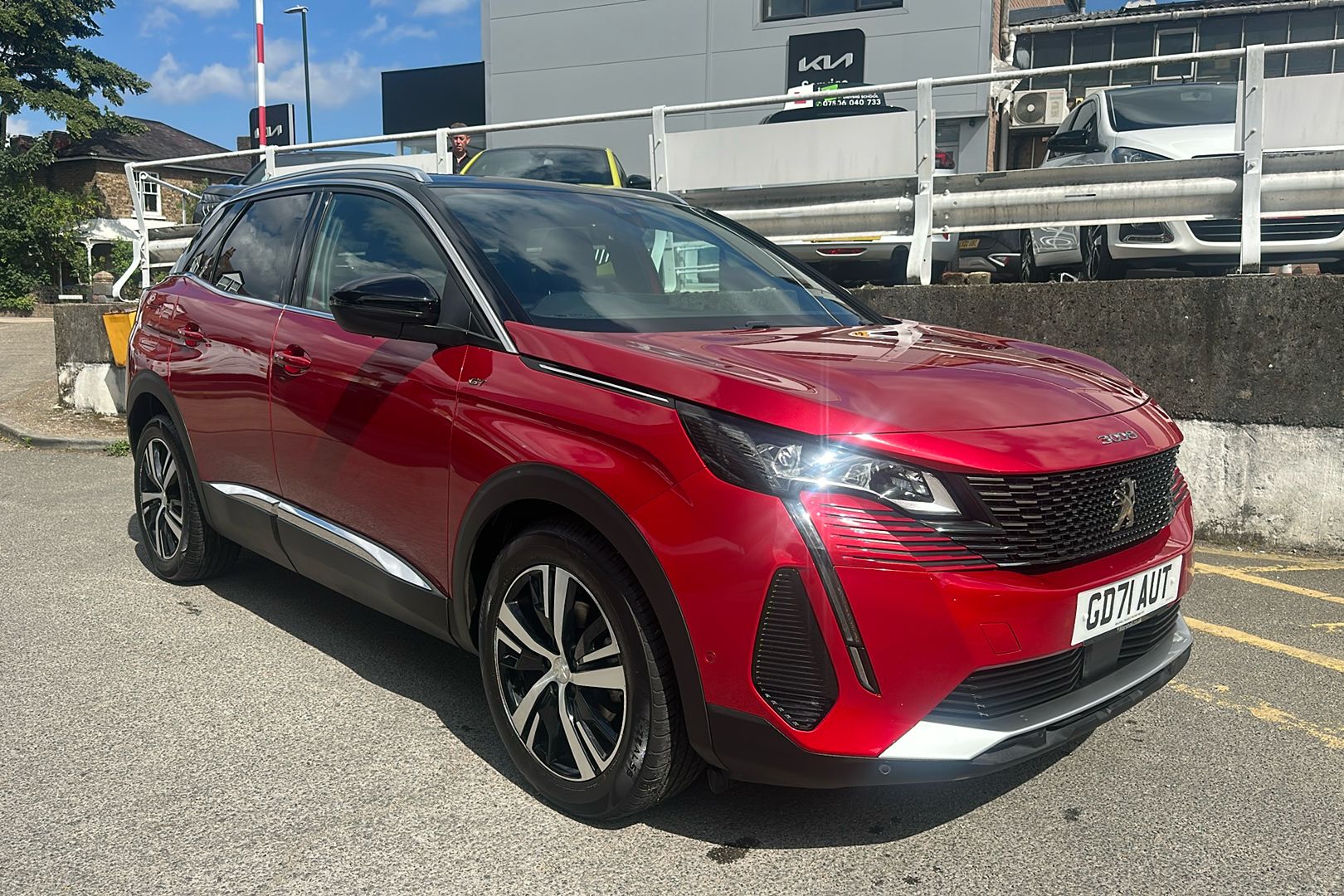 Main listing image - Peugeot 3008