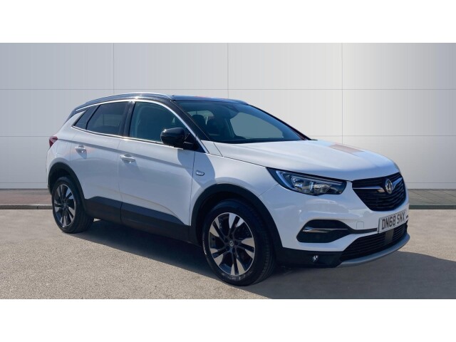 Main listing image - Vauxhall Grandland X