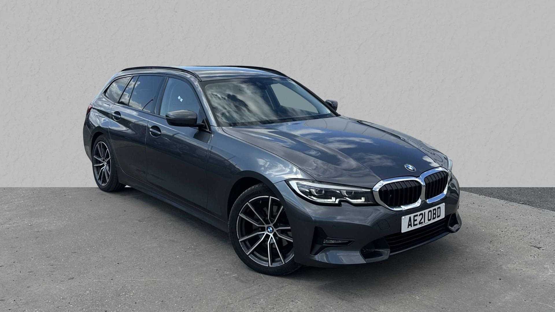 Main listing image - BMW 3 Series Touring