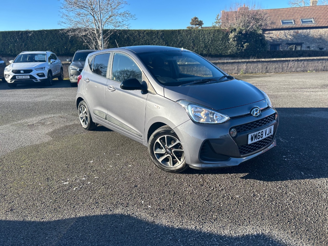 Main listing image - Hyundai i10
