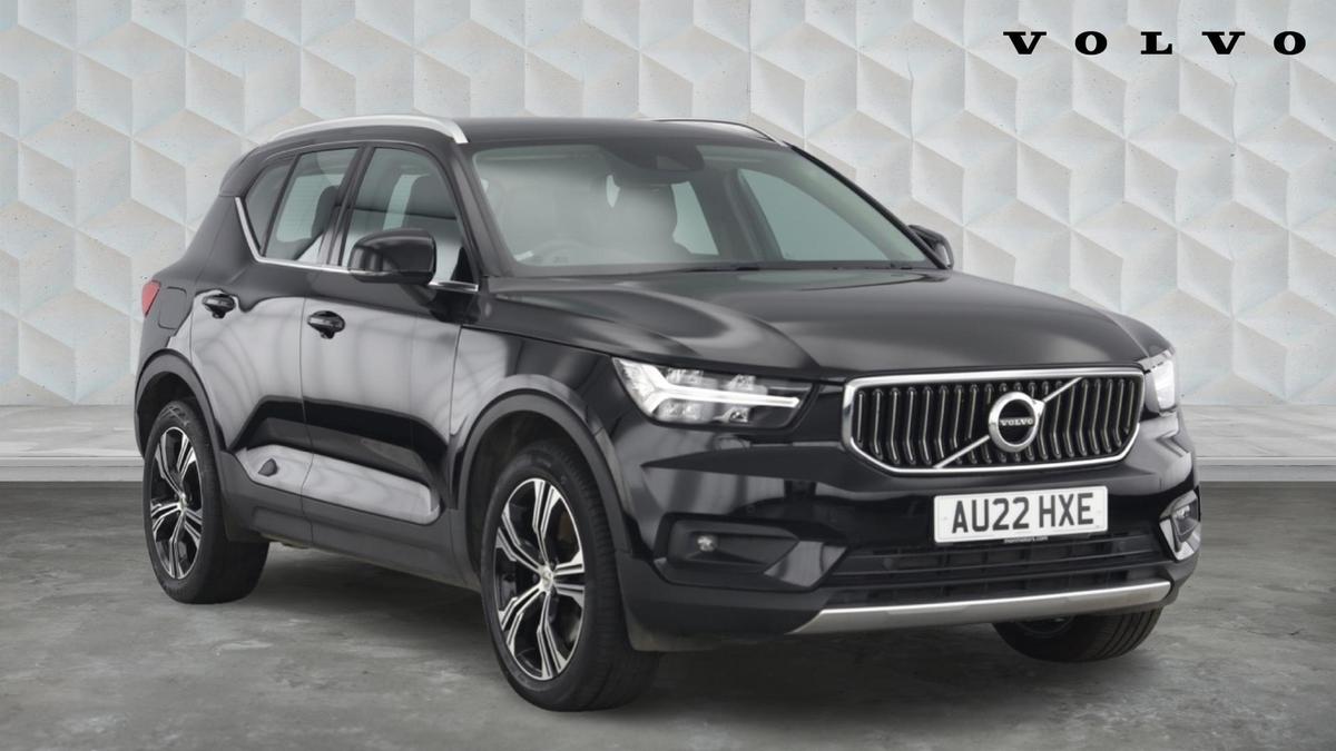 Main listing image - Volvo XC40 Recharge