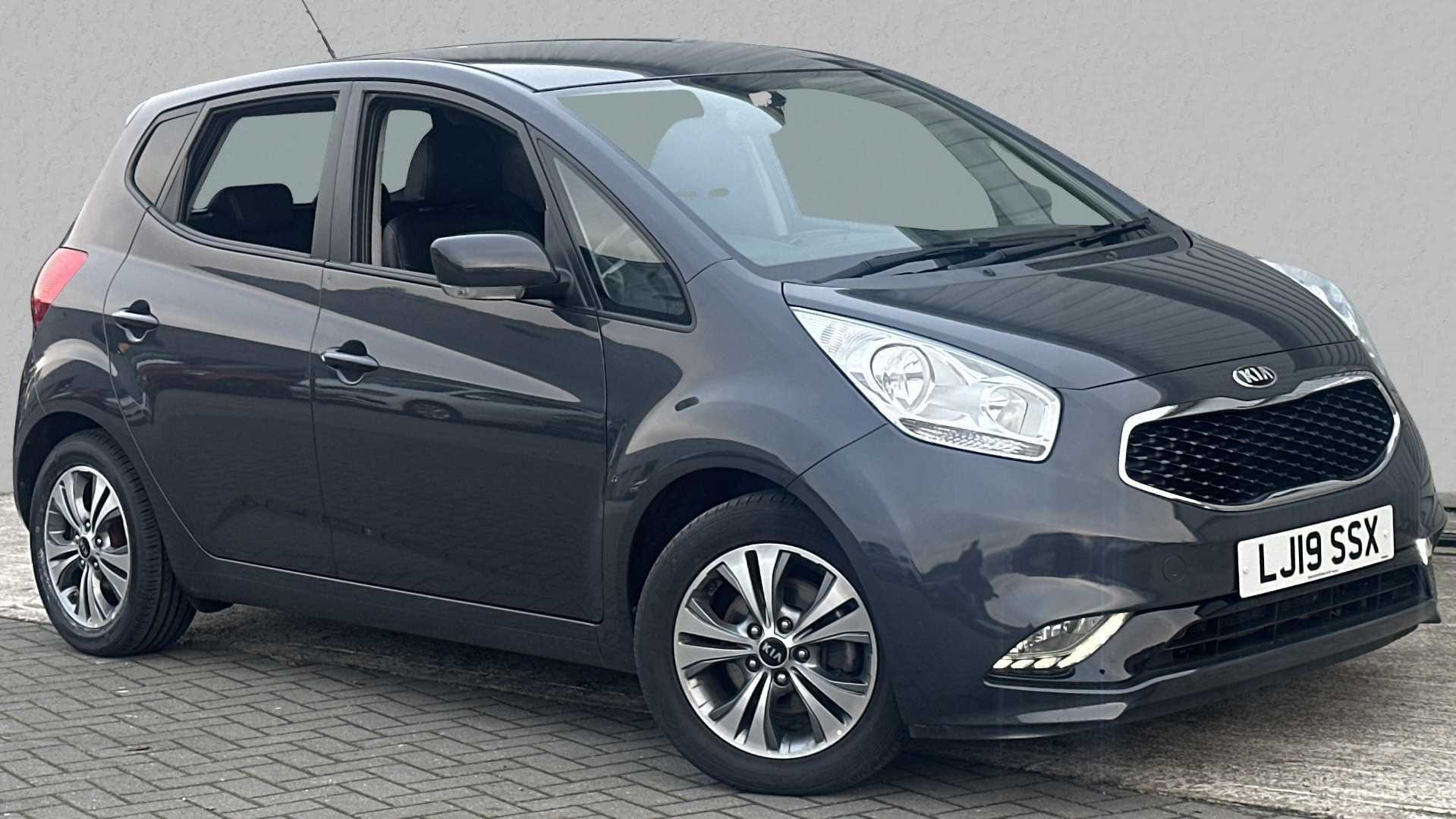 Main listing image - Kia Venga