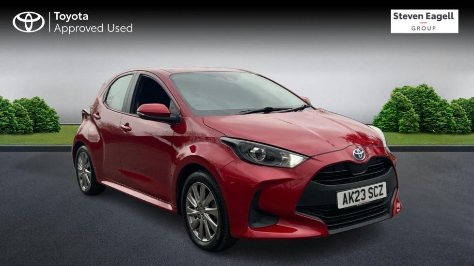 Main listing image - Toyota Yaris