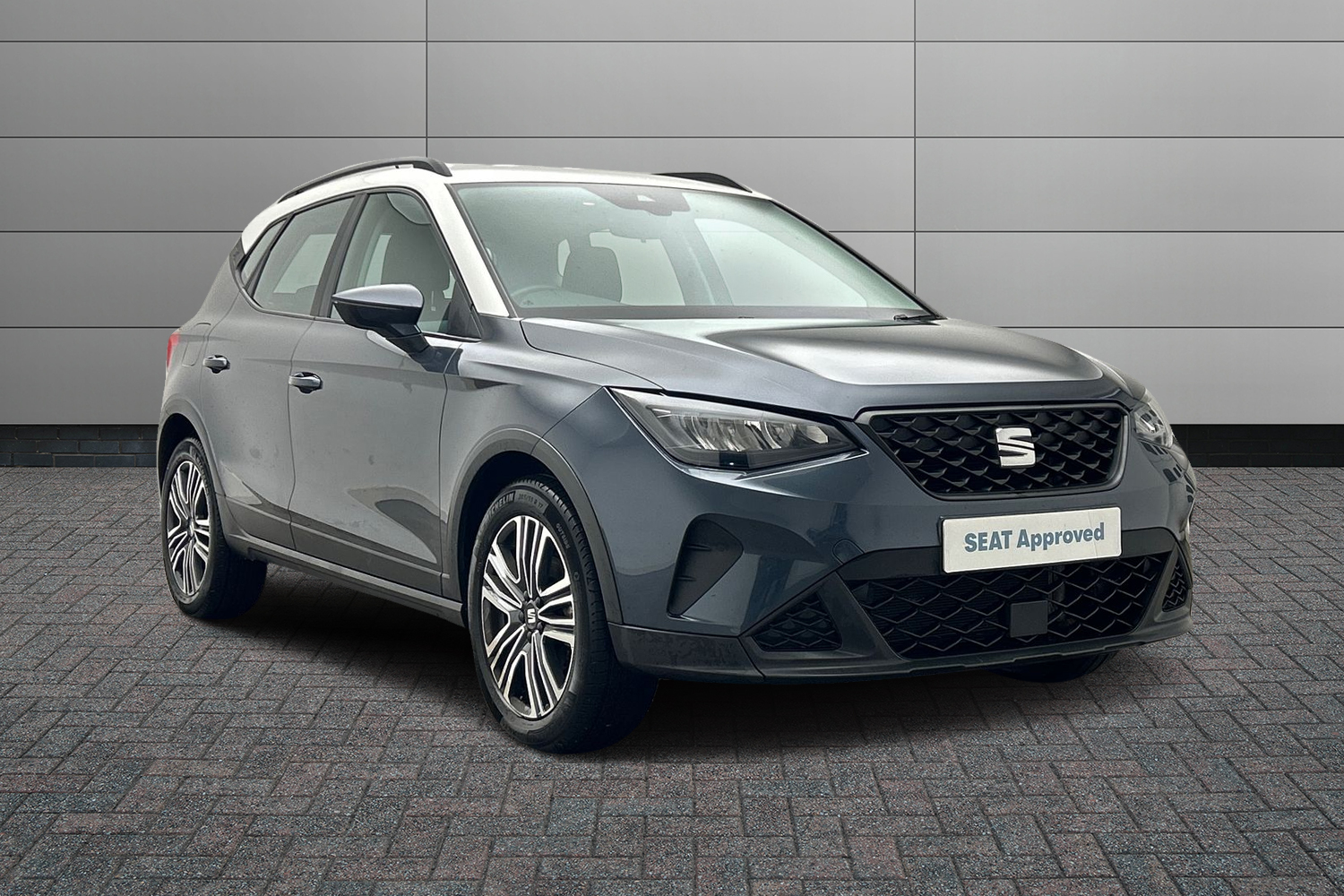 Main listing image - SEAT Arona