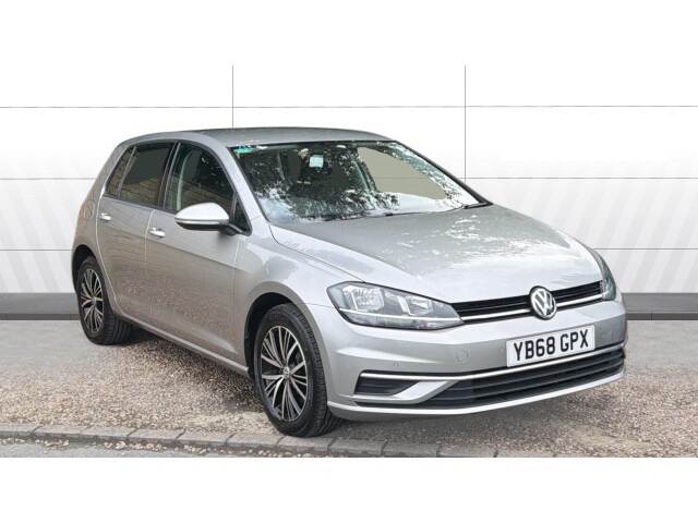 Main listing image - Volkswagen Golf