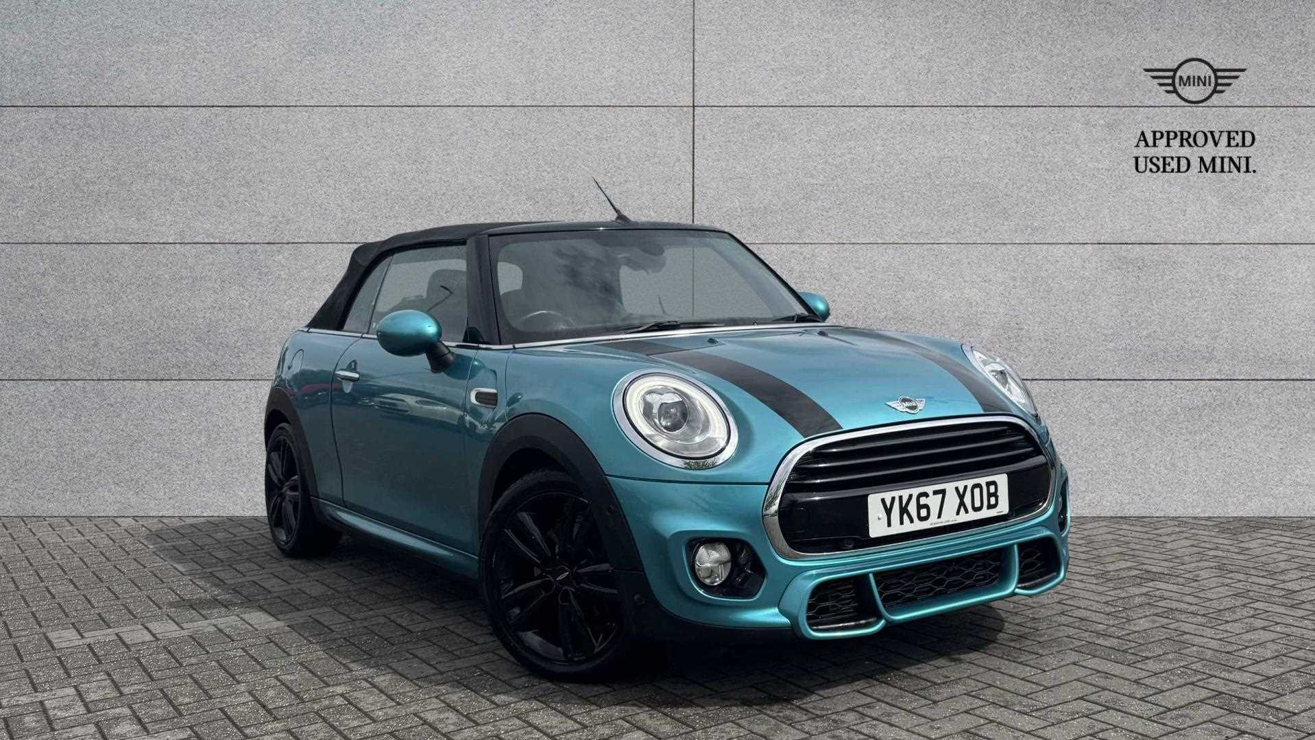 Main listing image - MINI Convertible