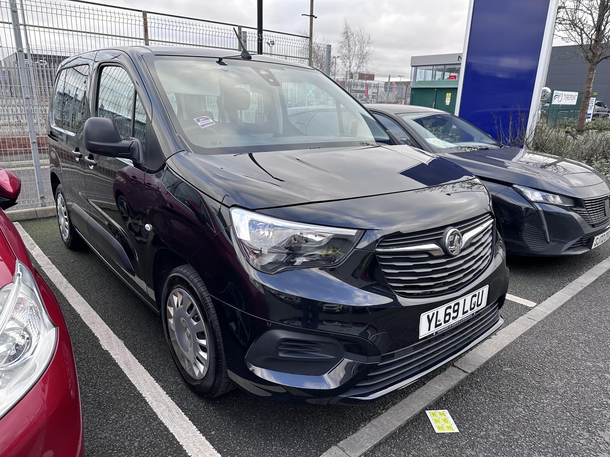 Main listing image - Vauxhall Combo Life