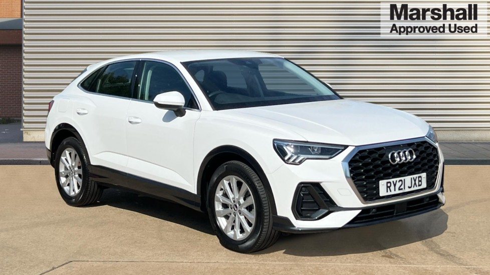 Main listing image - Audi Q3