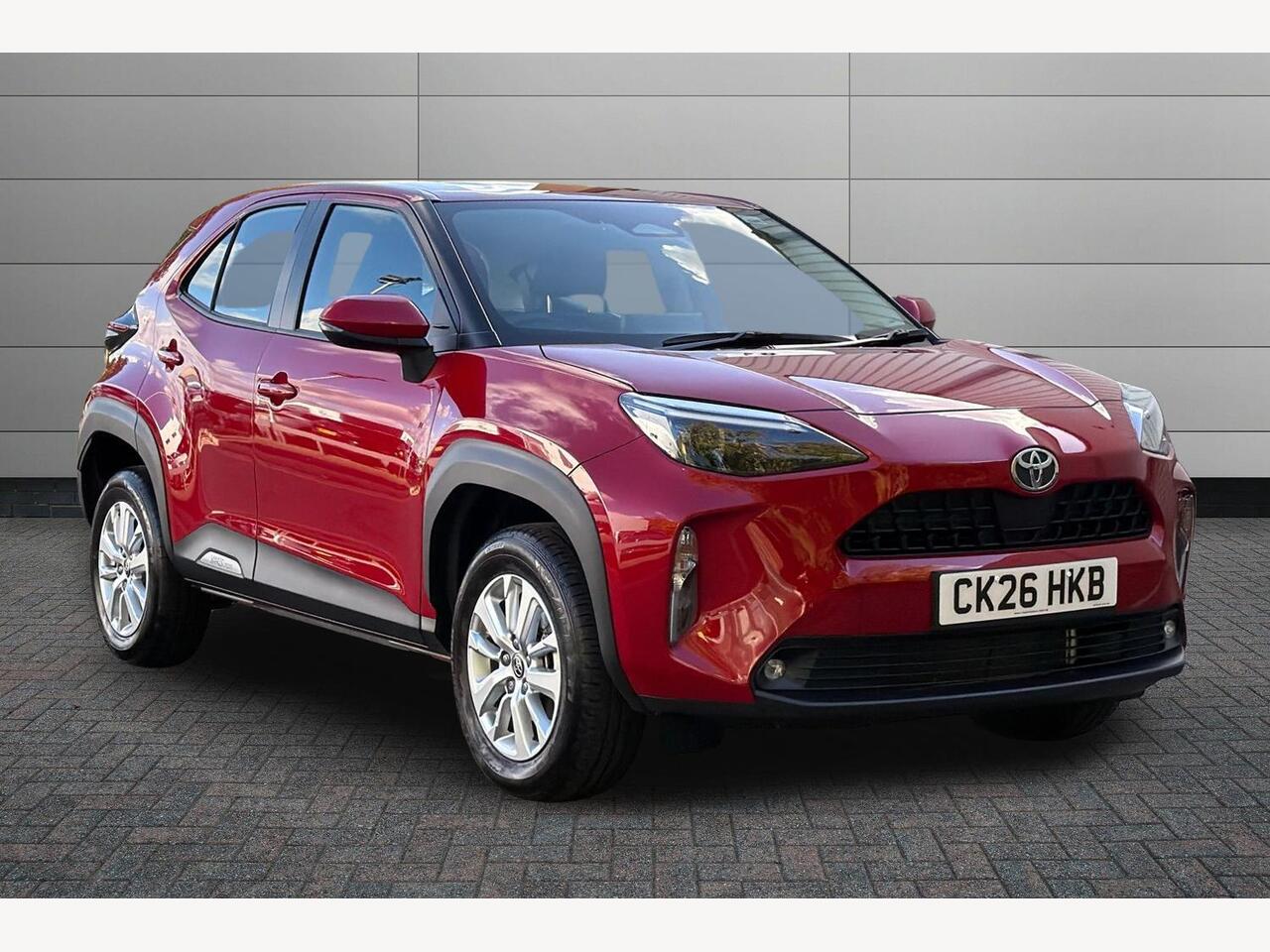 Main listing image - Toyota Yaris Cross
