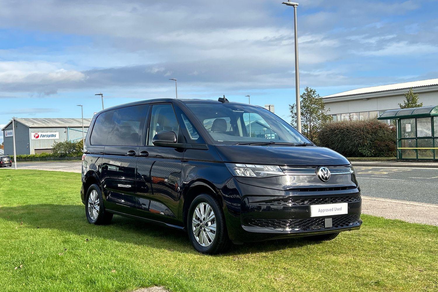 Main listing image - Volkswagen Multivan