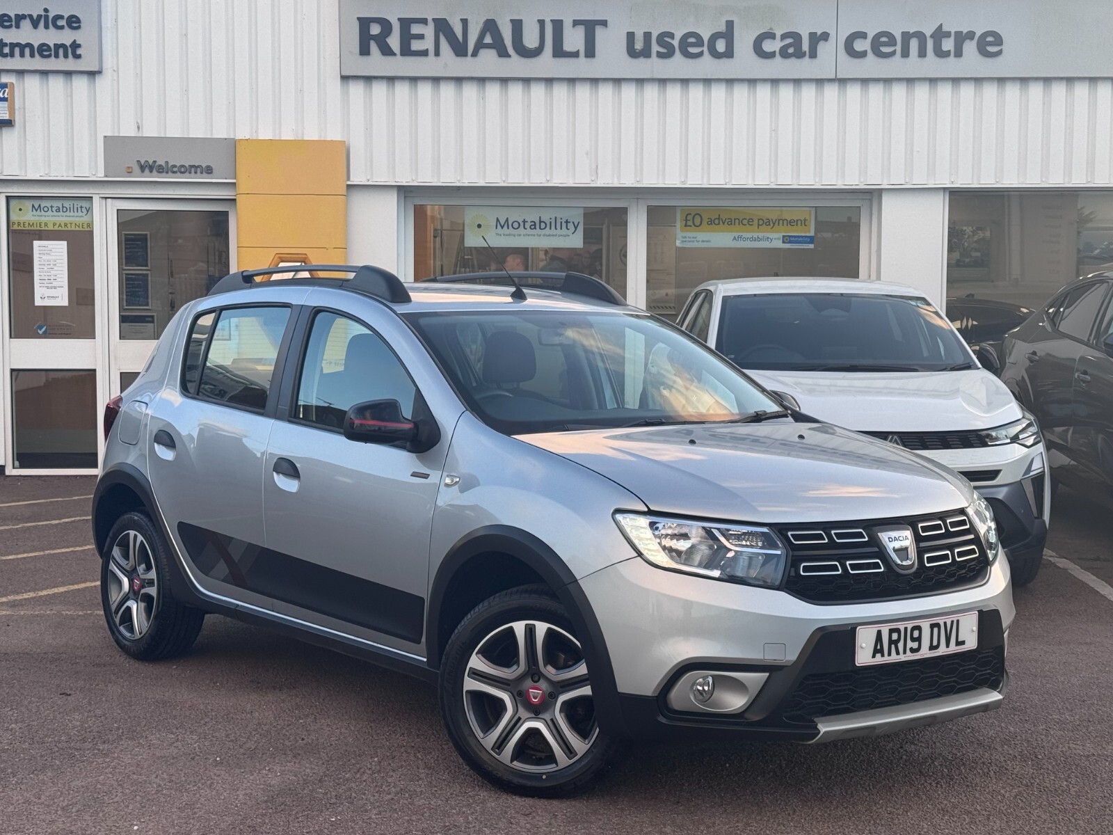 Main listing image - Dacia Sandero Stepway