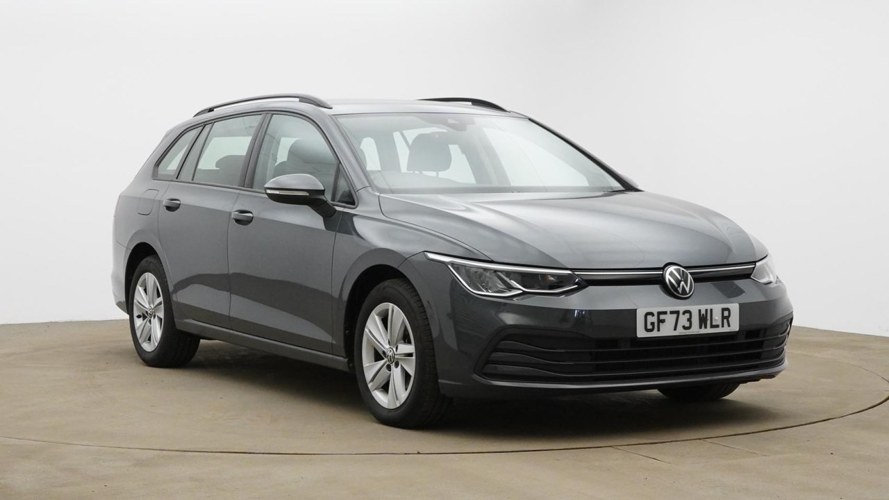 Main listing image - Volkswagen Golf Estate