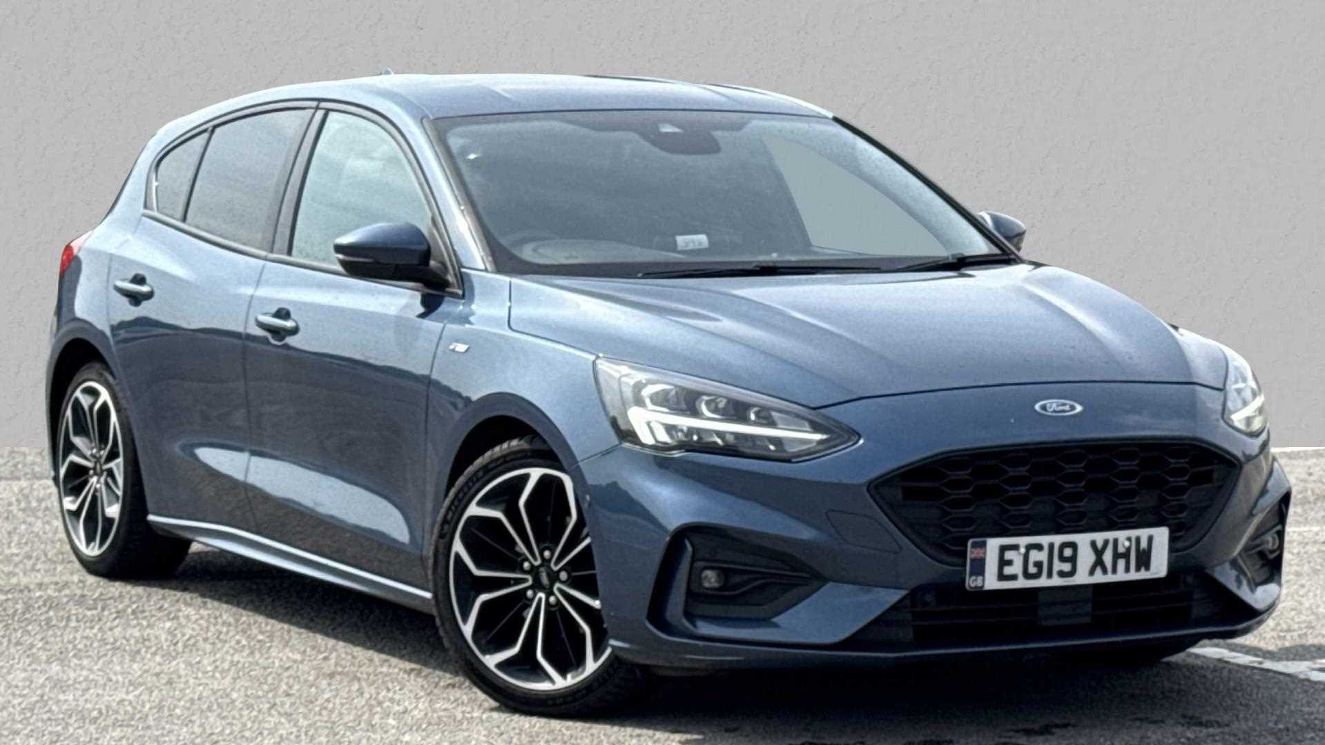 Main listing image - Ford Focus