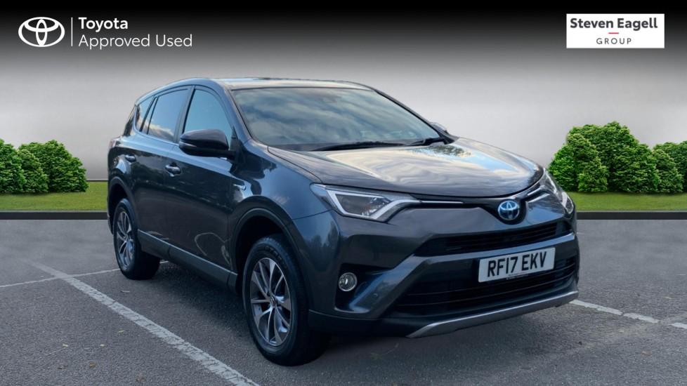 Main listing image - Toyota RAV4