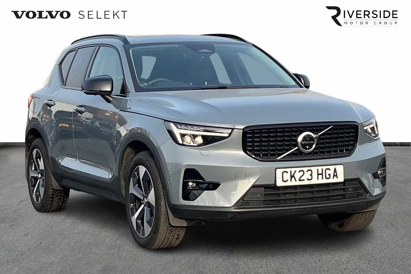 Main listing image - Volvo XC40