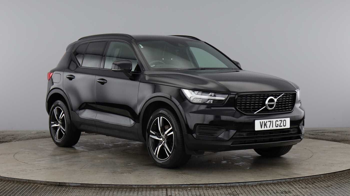 Main listing image - Volvo XC40