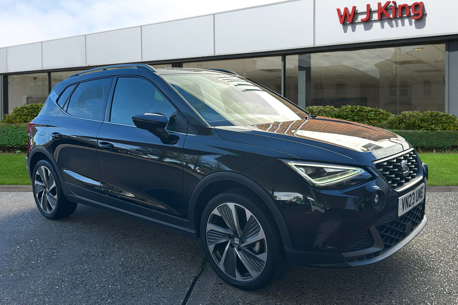 Main listing image - SEAT Arona