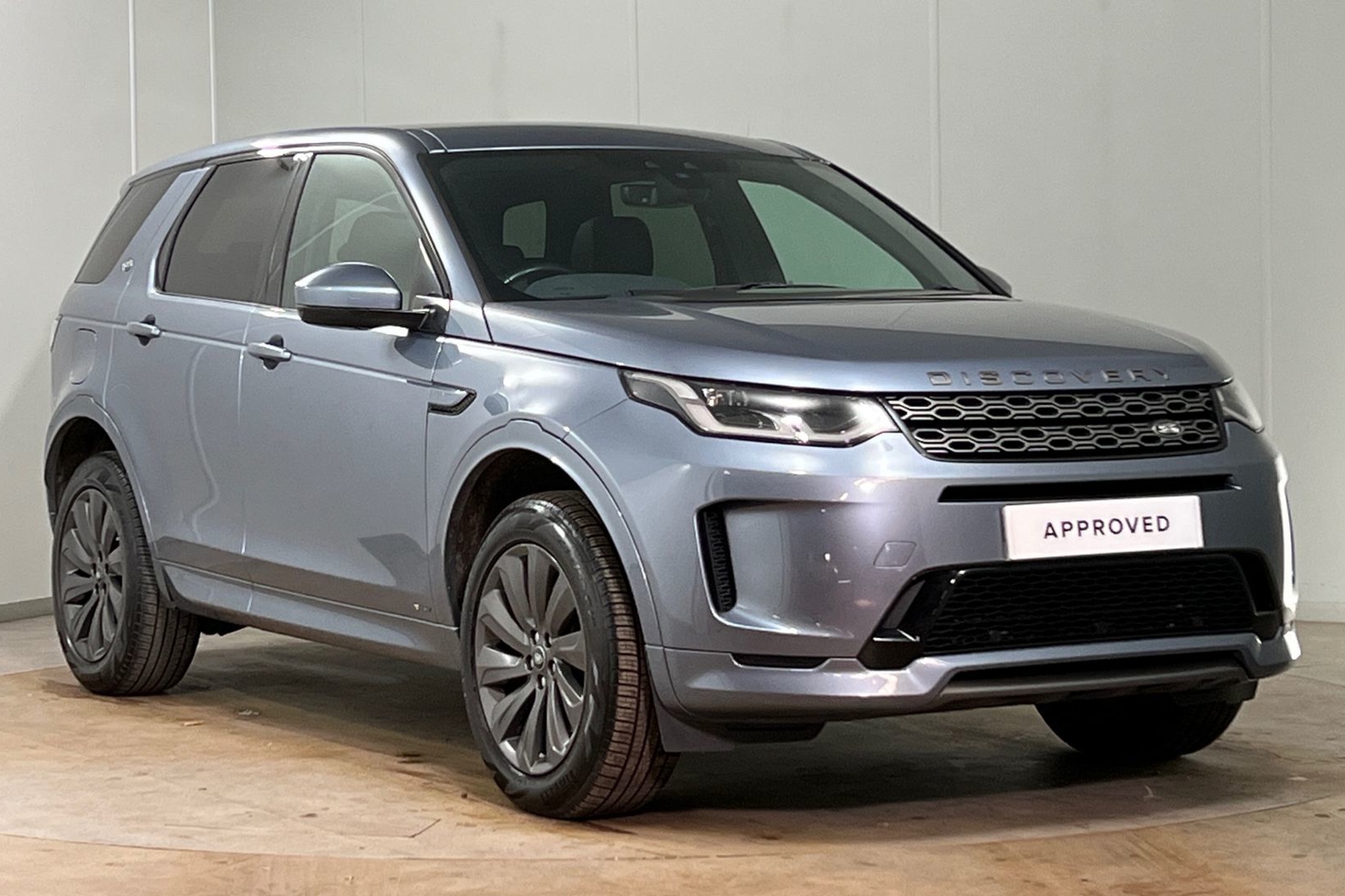 Main listing image - Land Rover Discovery Sport