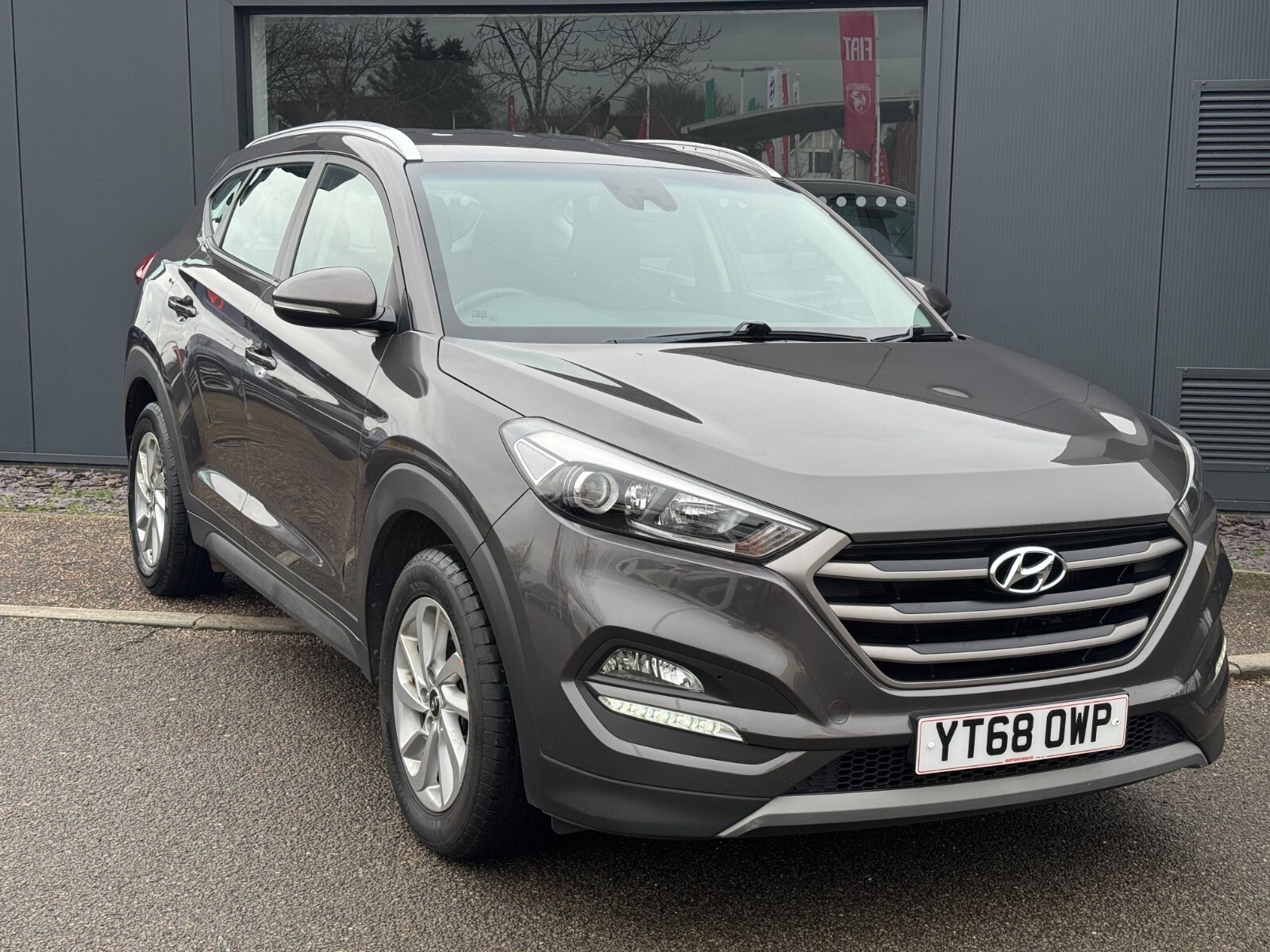 Main listing image - Hyundai Tucson