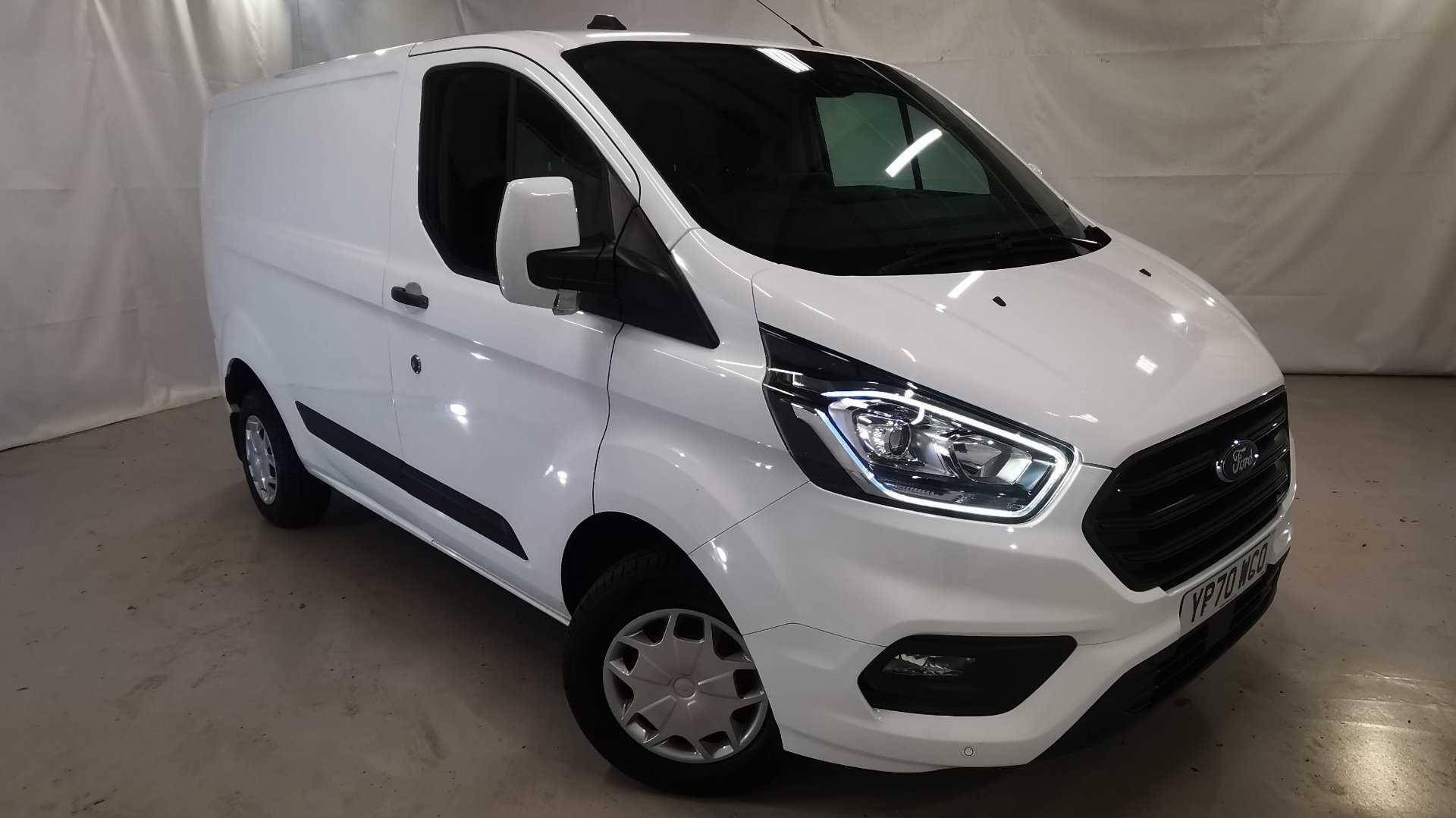 Main listing image - Ford Transit Custom