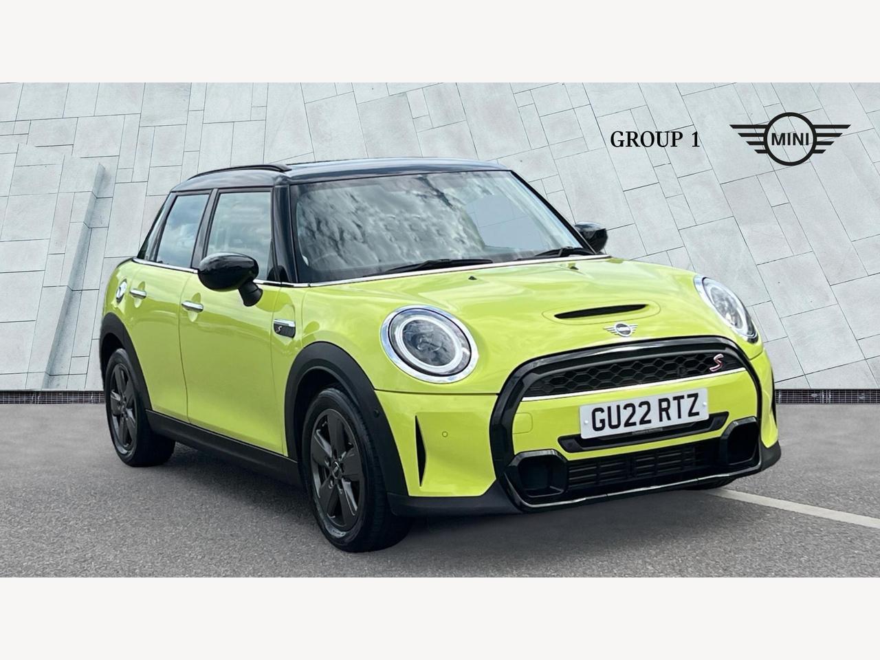 Main listing image - MINI Hatchback 5dr