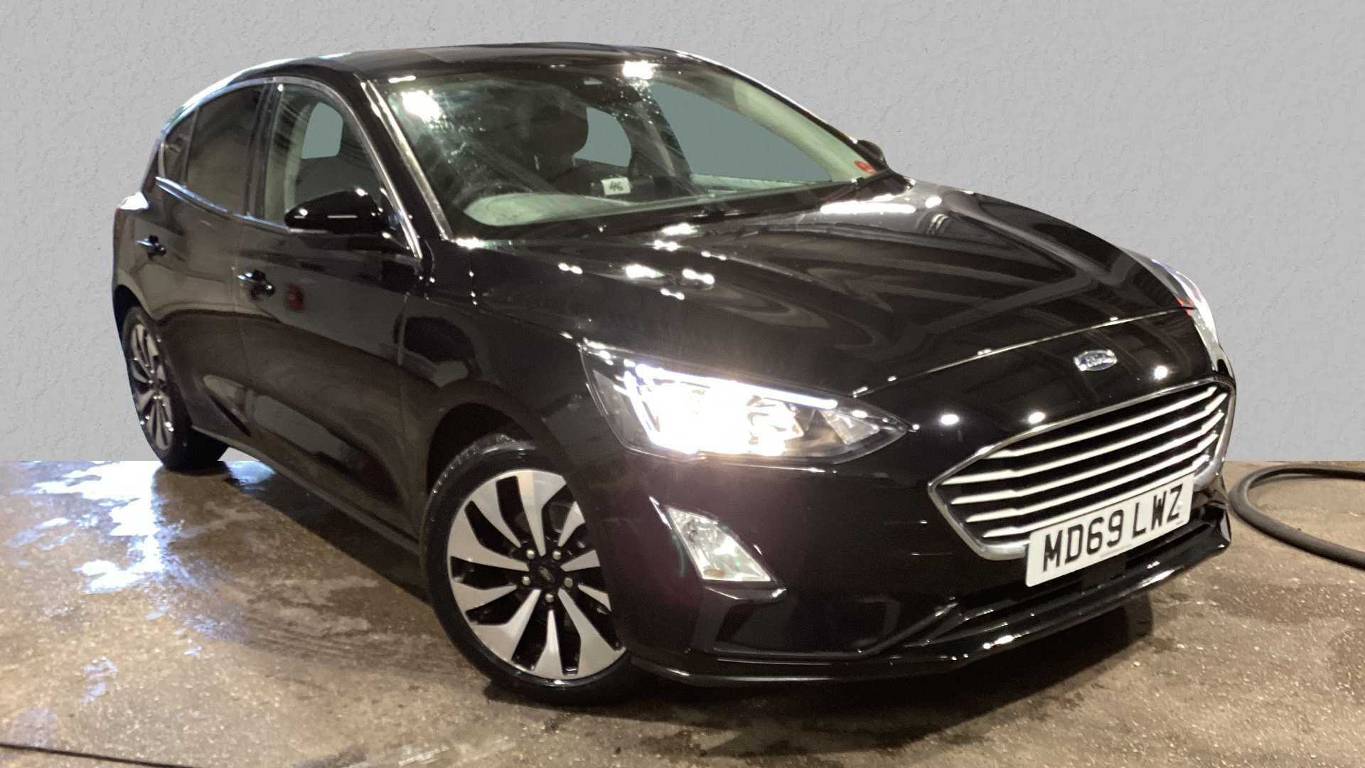 Main listing image - Ford Focus