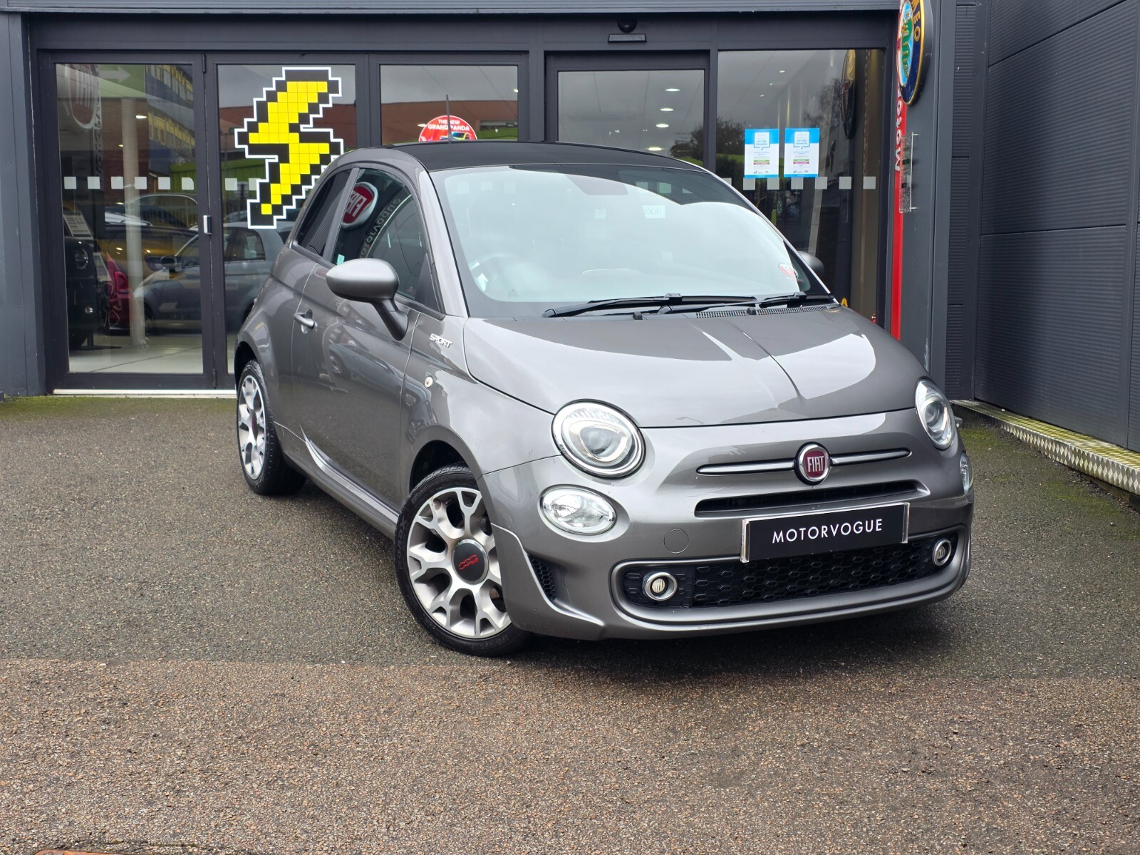 Main listing image - Fiat 500