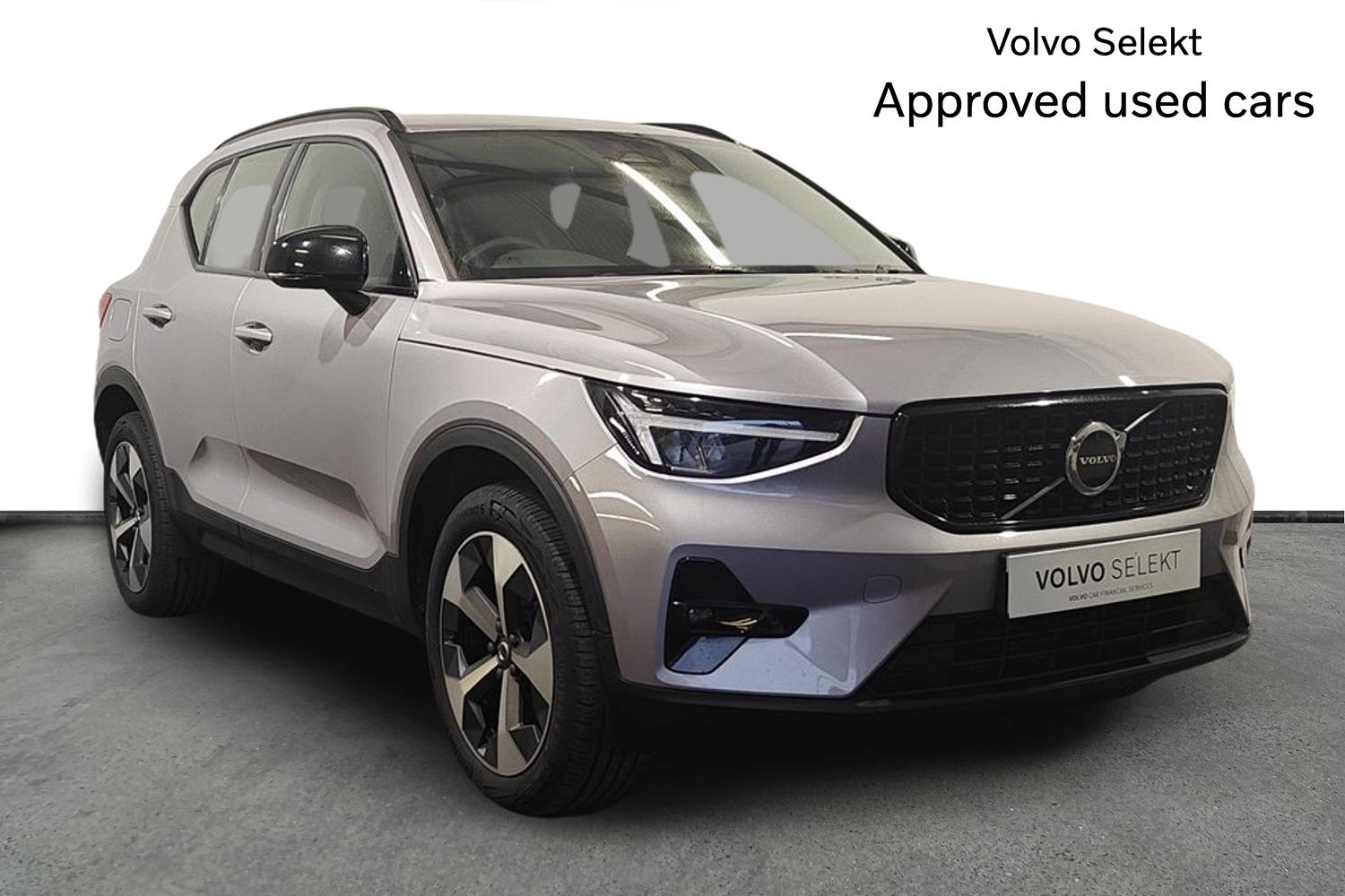 Main listing image - Volvo XC40