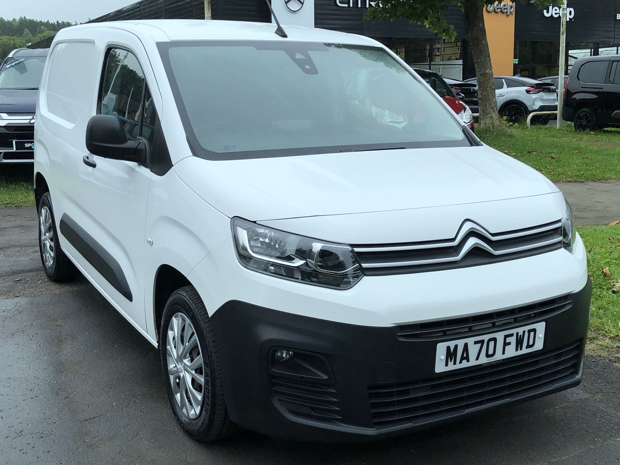 Main listing image - Citroen Berlingo Van