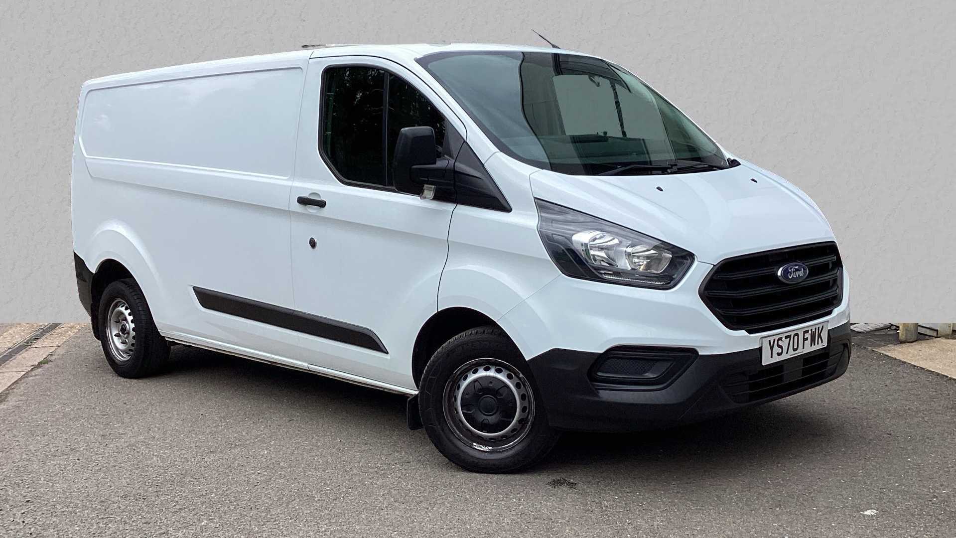 Main listing image - Ford Transit Custom