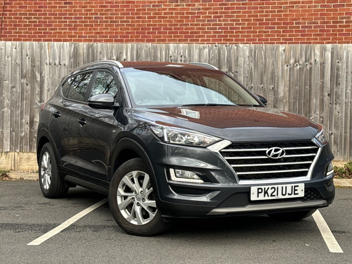 Main listing image - Hyundai Tucson