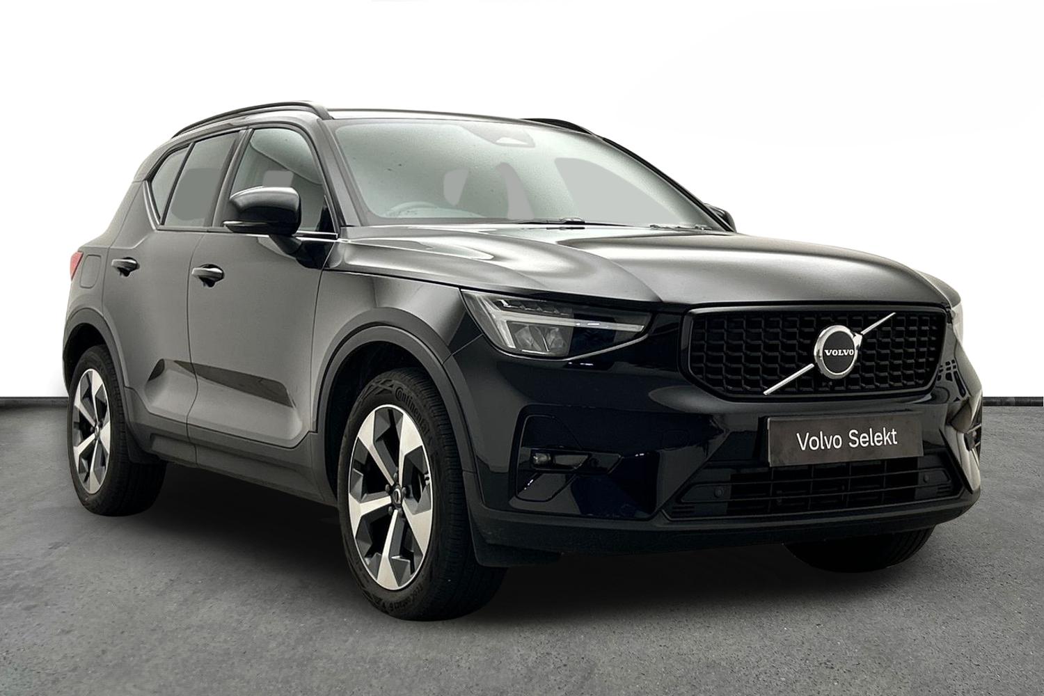 Main listing image - Volvo XC40