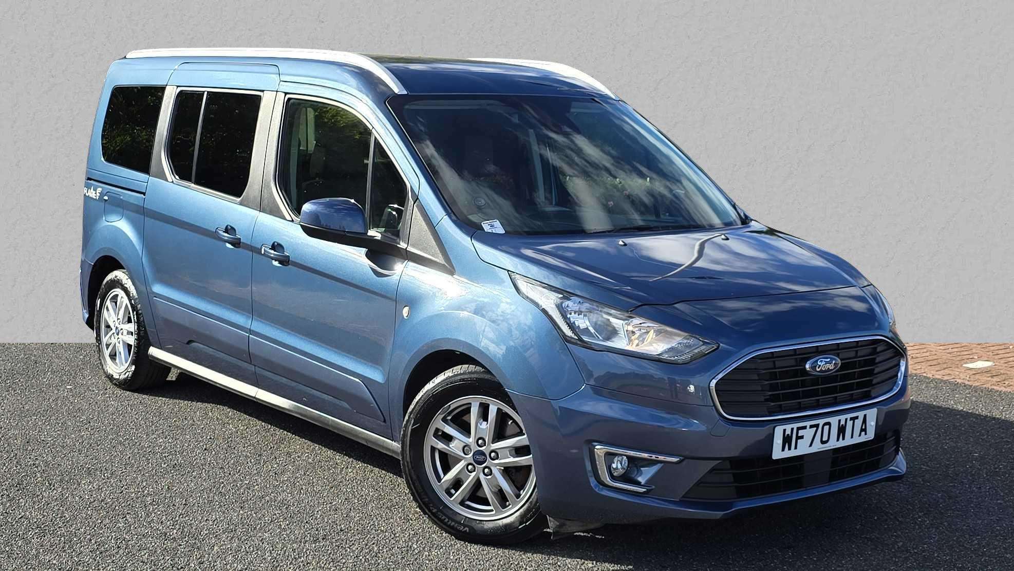 Main listing image - Ford Grand Tourneo Connect