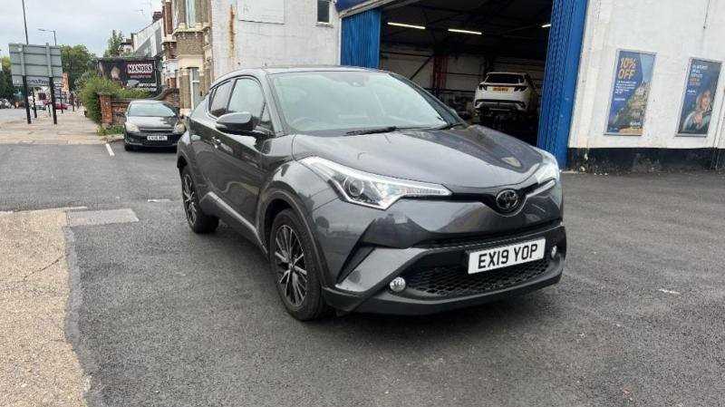 Main listing image - Toyota C-HR