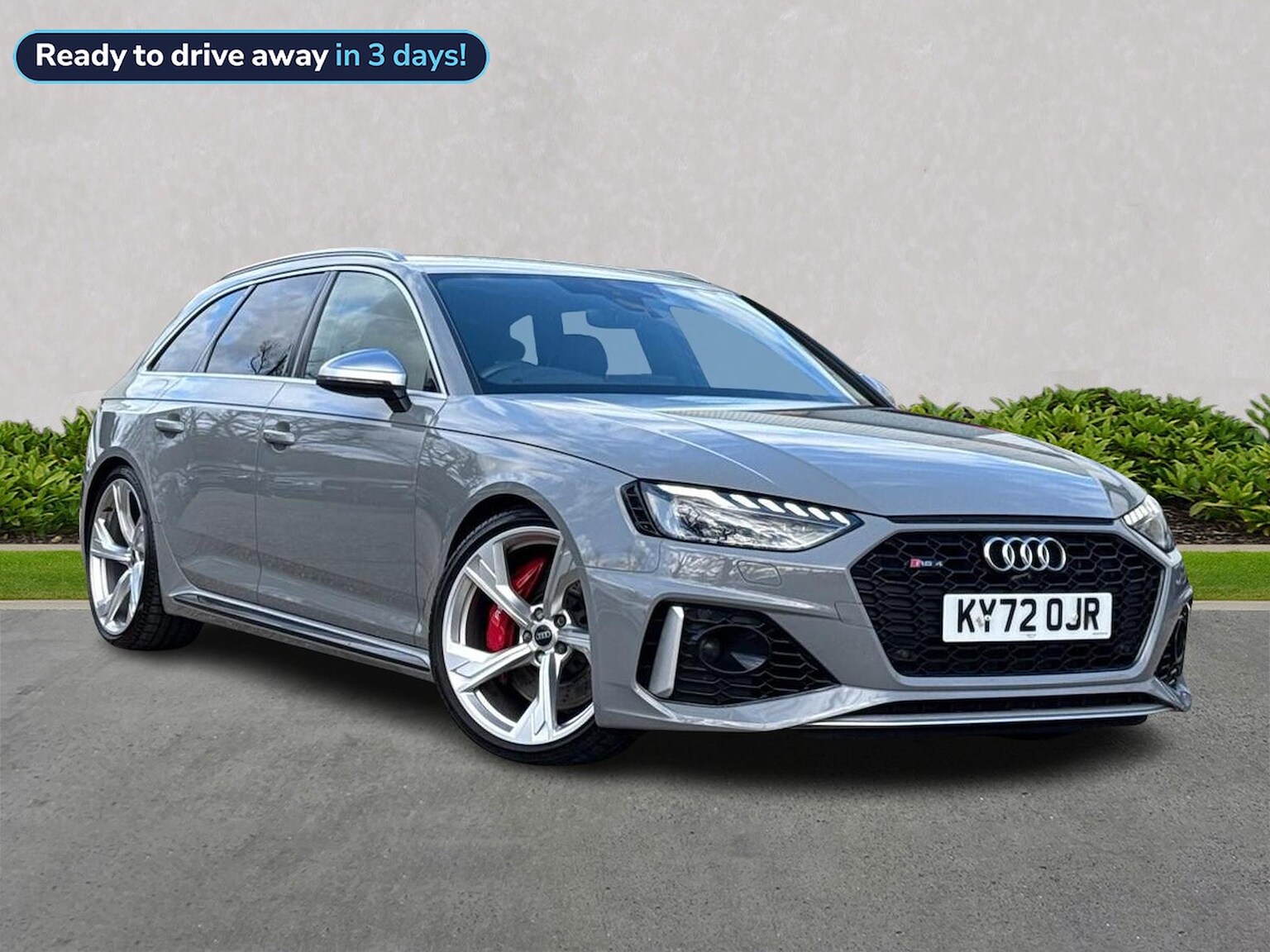 Main listing image - Audi RS4