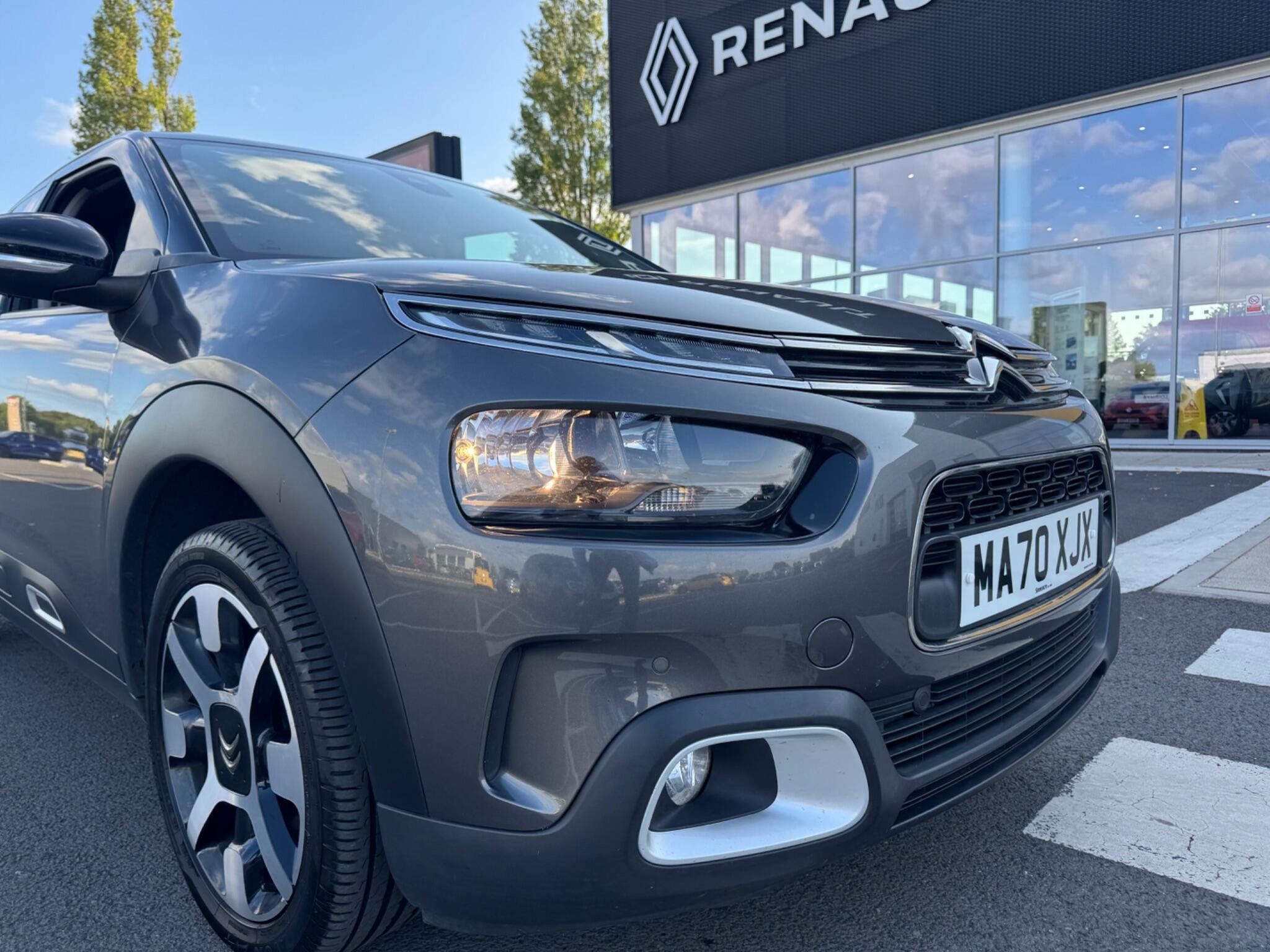 Main listing image - Citroen C4 Cactus