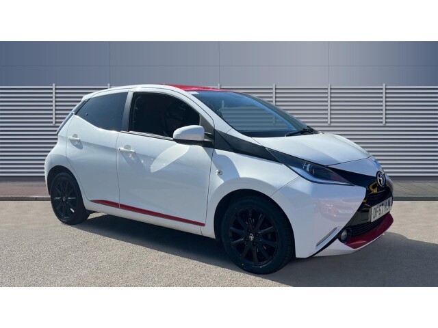 Main listing image - Toyota Aygo