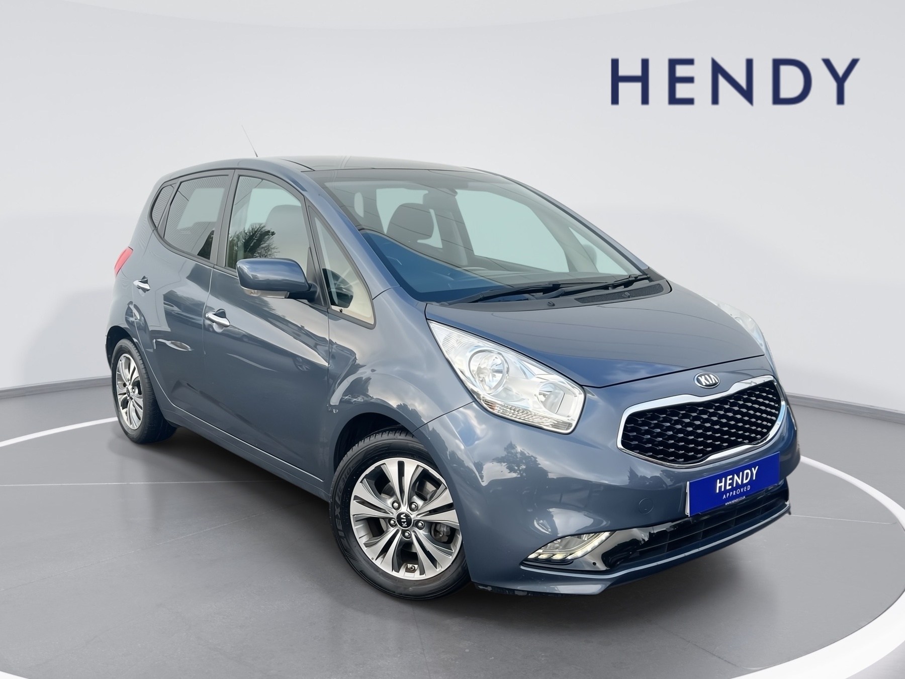 Main listing image - Kia Venga