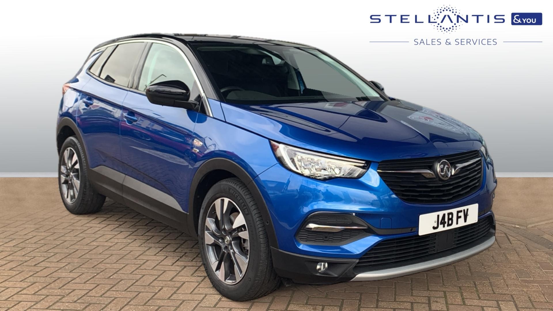 Main listing image - Vauxhall Grandland X