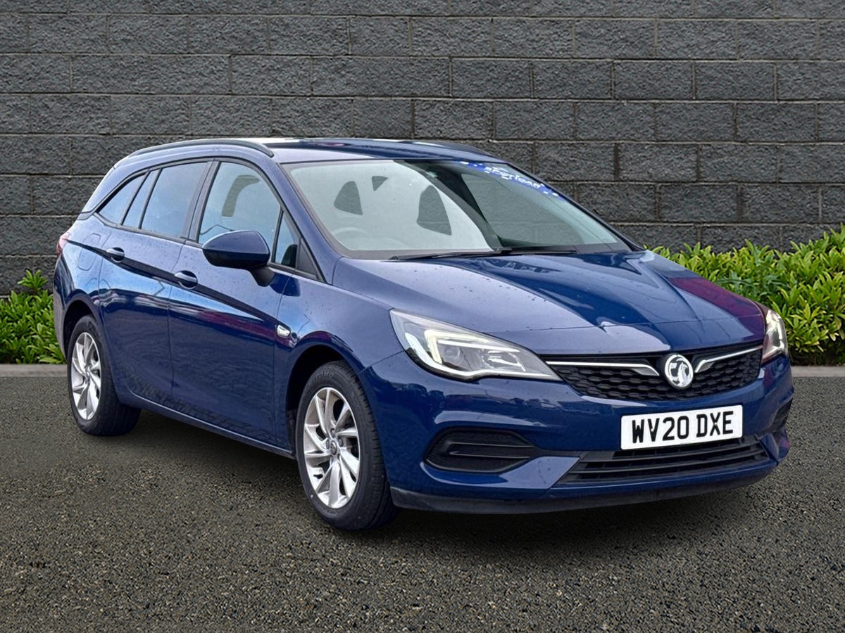 Main listing image - Vauxhall Astra Sports Tourer