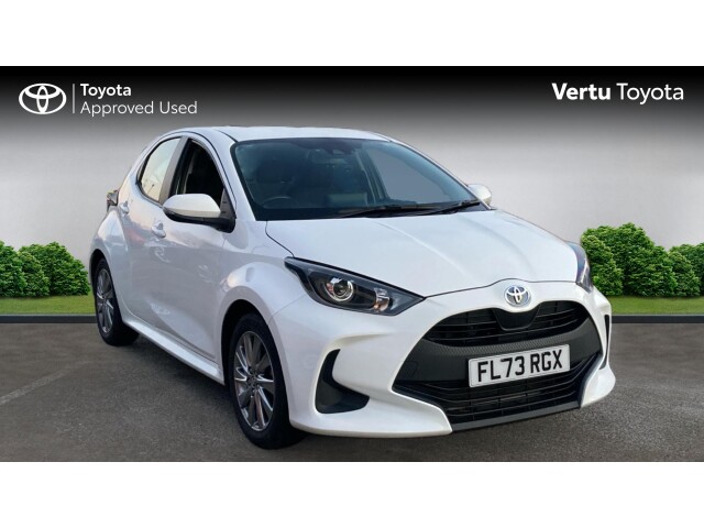 Main listing image - Toyota Yaris