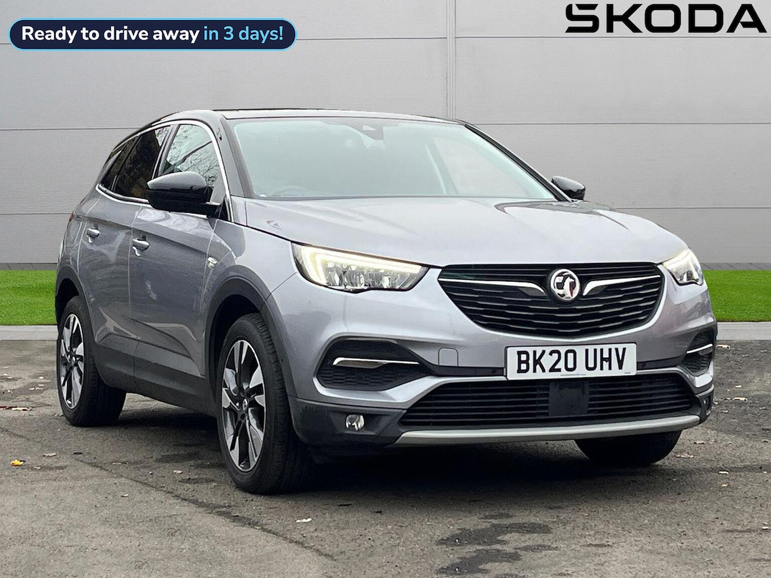 Main listing image - Vauxhall Grandland X