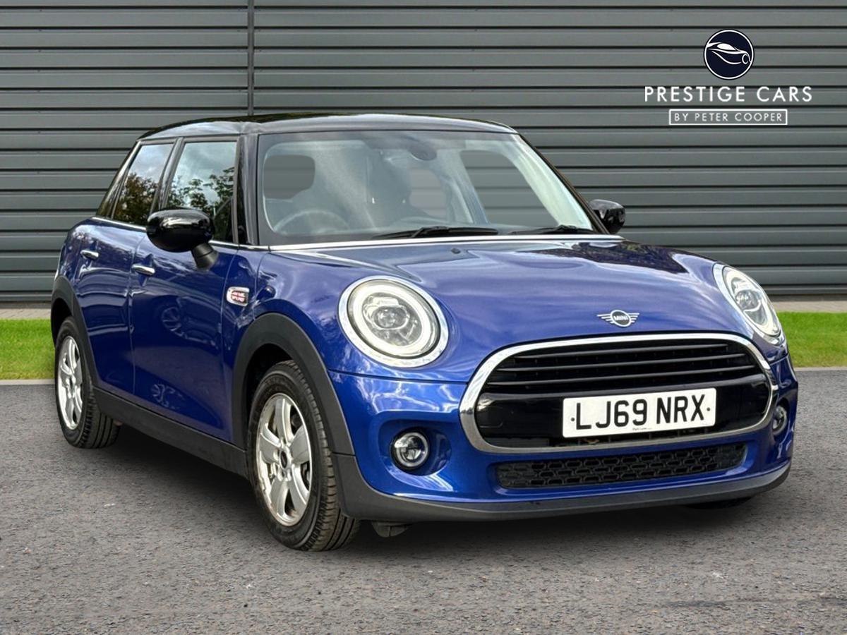 Main listing image - MINI Hatchback