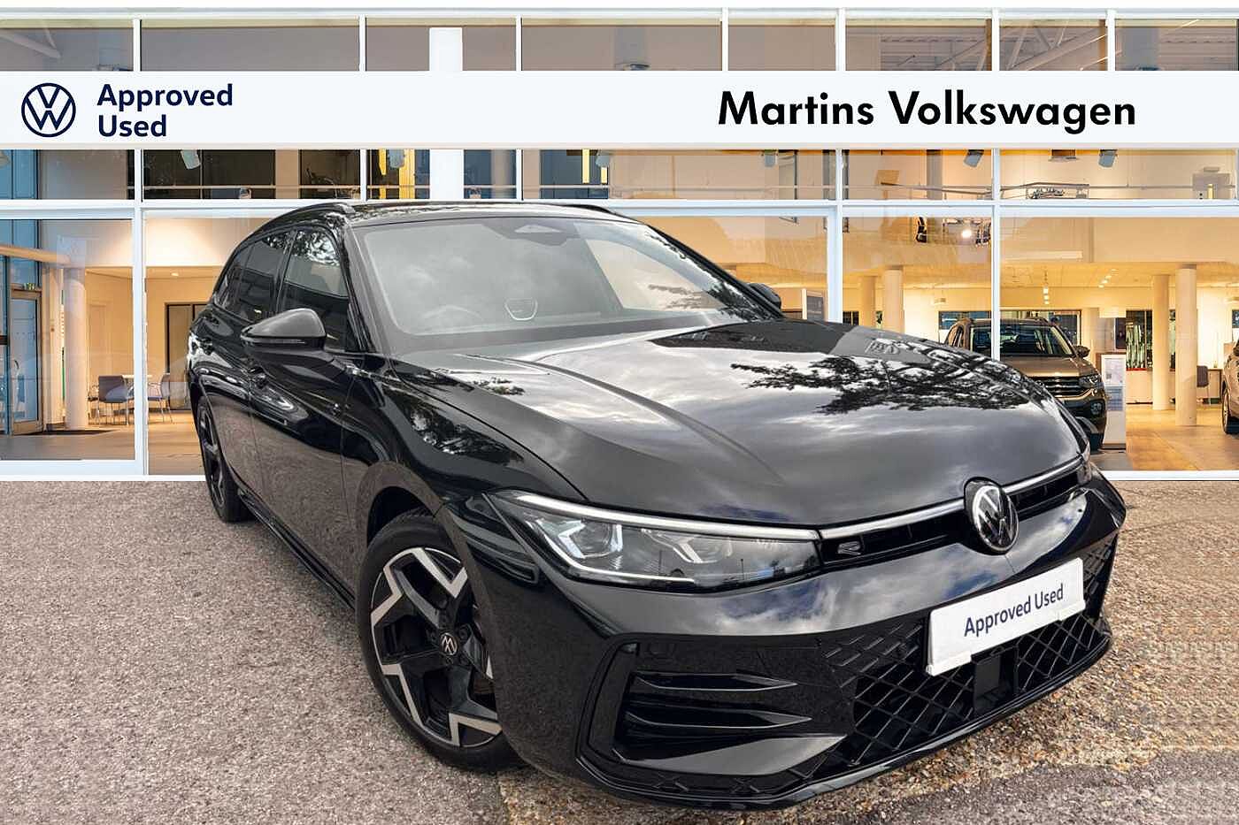 Main listing image - Volkswagen Passat Estate