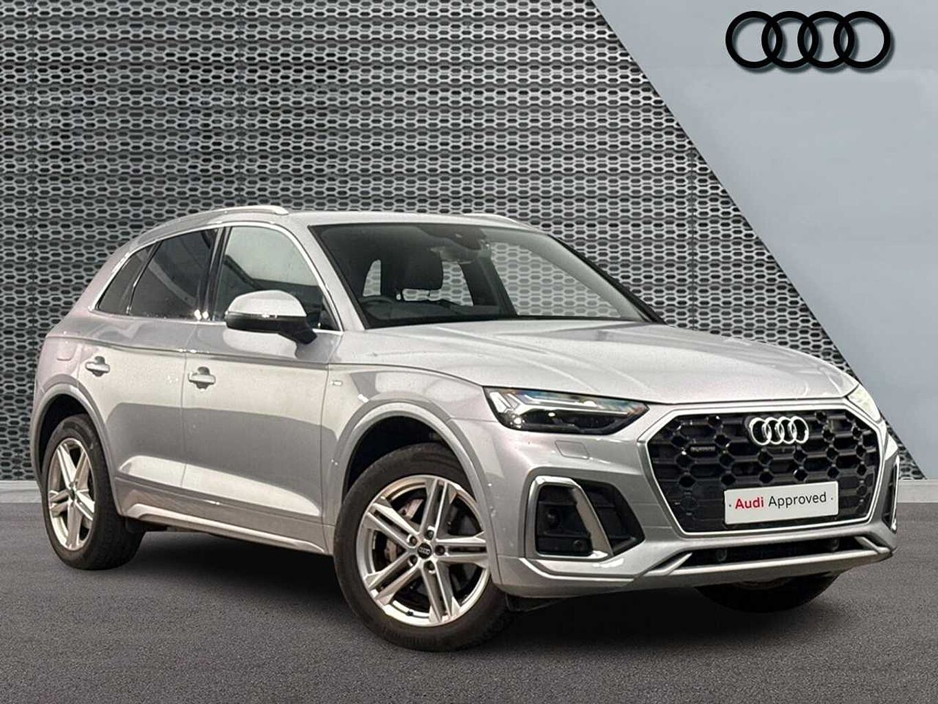 Main listing image - Audi Q5